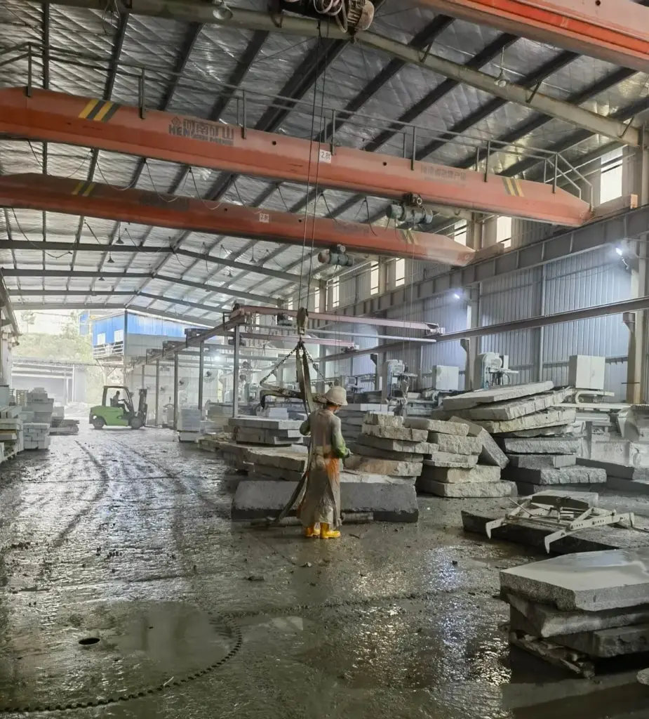 Changtai Wutian mountain G654 sesame black granite supplier production workshop Fuxiang Stone
