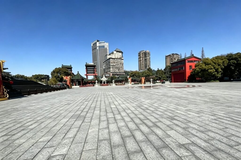 Exotic China blue dark granite flamed paving stone for municipal square construction projects Fuxiang Stone