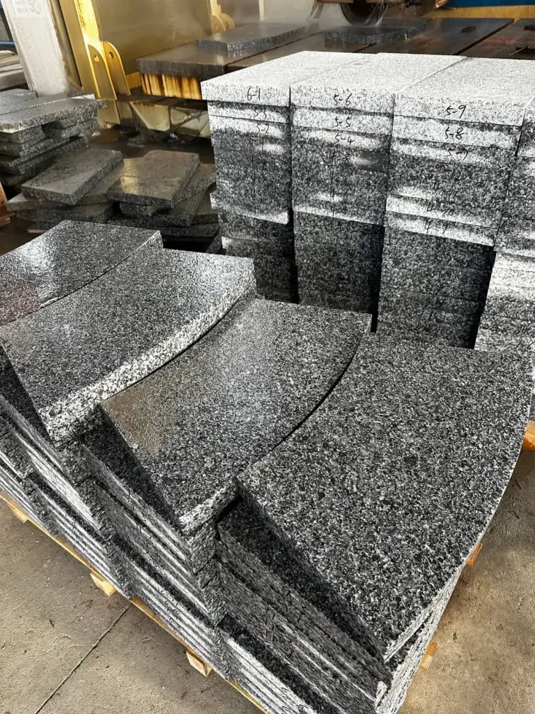 Authentic China dark changtai g654 sesame black granite, flamed curved wall coping, Fuxiang Stone